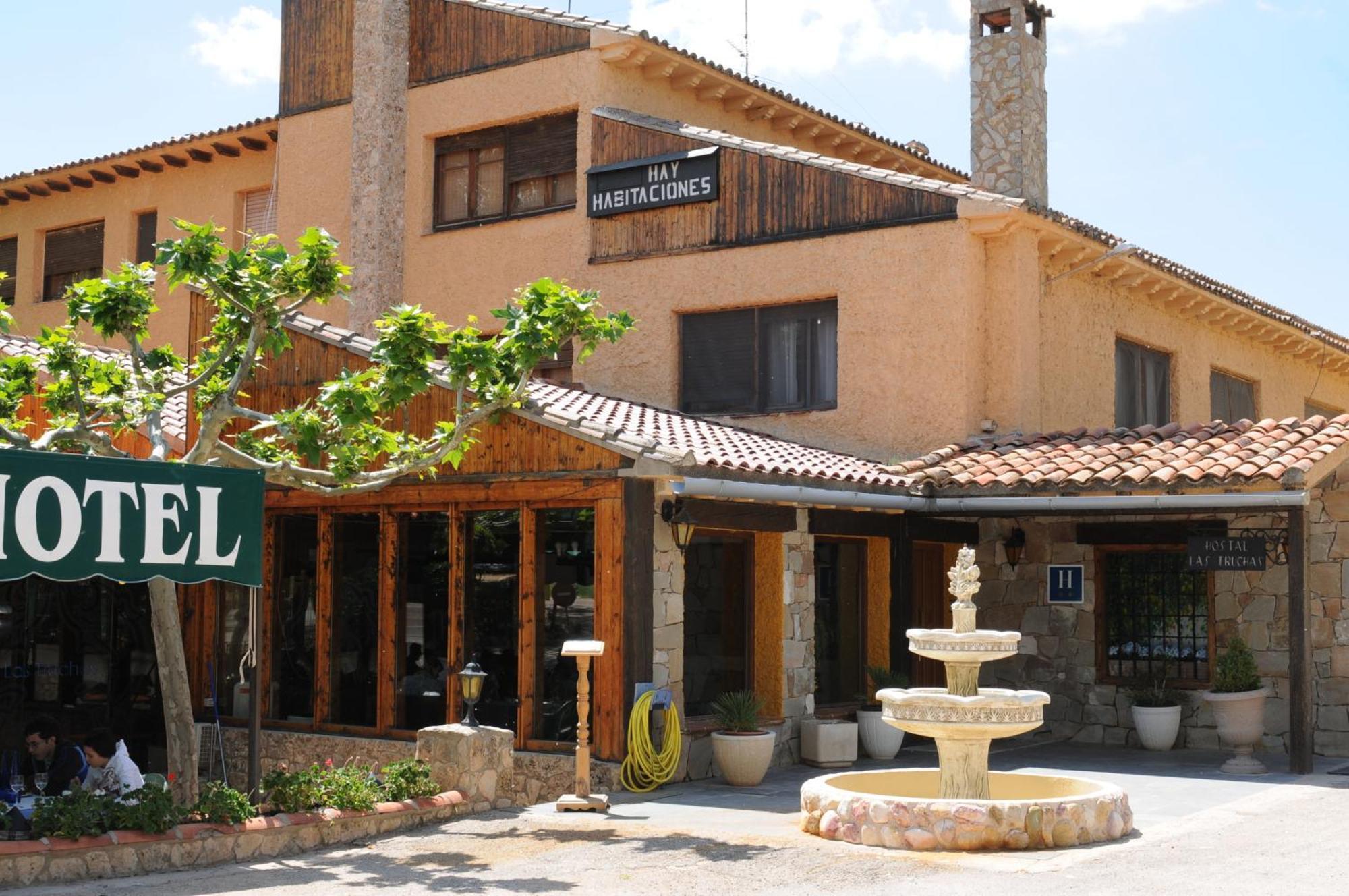 Hotel Las Truchas Nuevalos Bagian luar foto