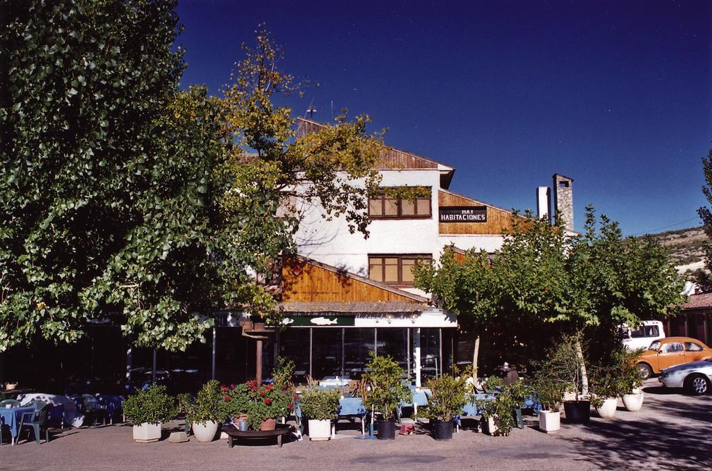 Hotel Las Truchas Nuevalos Bagian luar foto